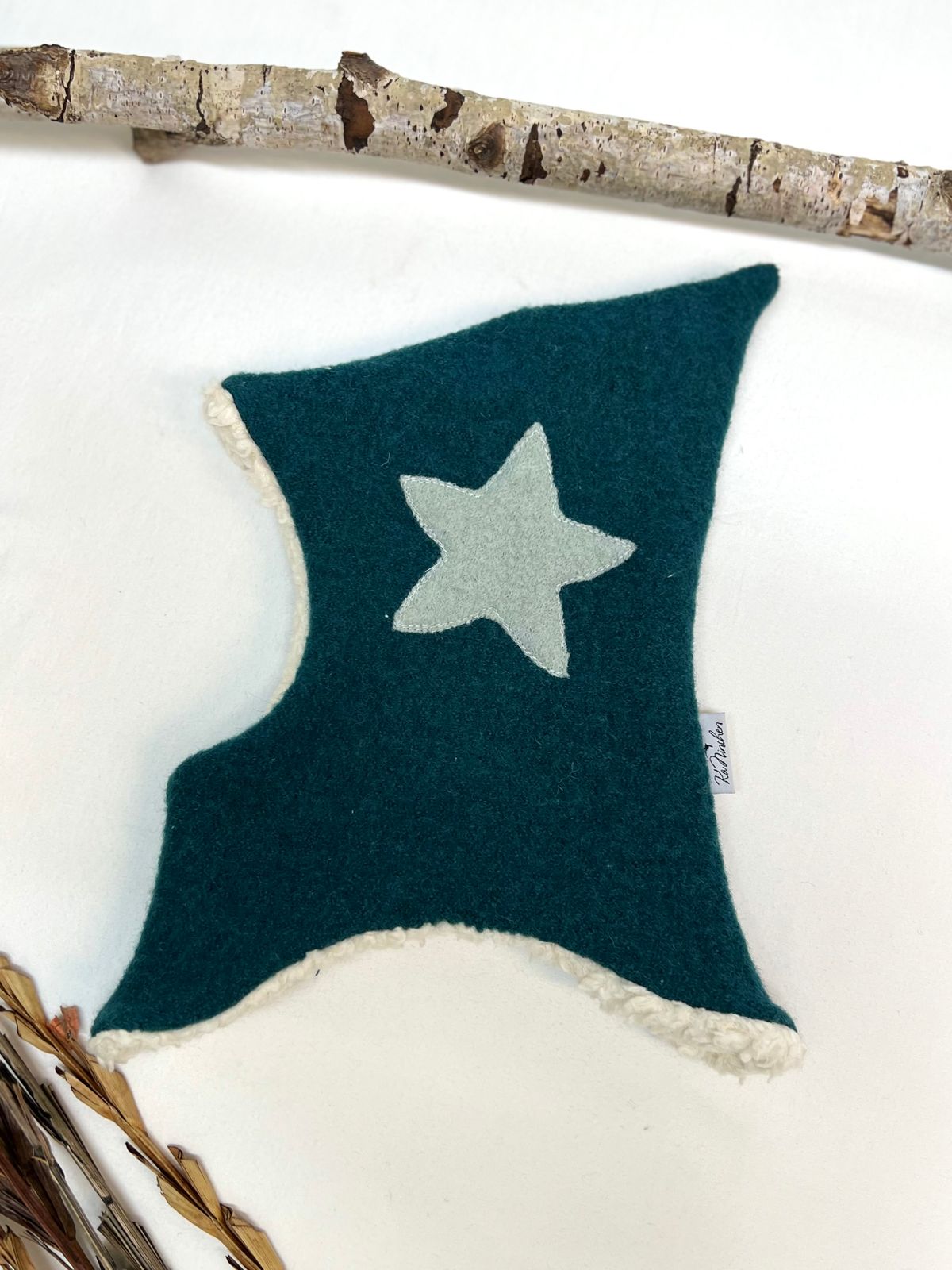 Winterwalkmütze Türkis mit Stern